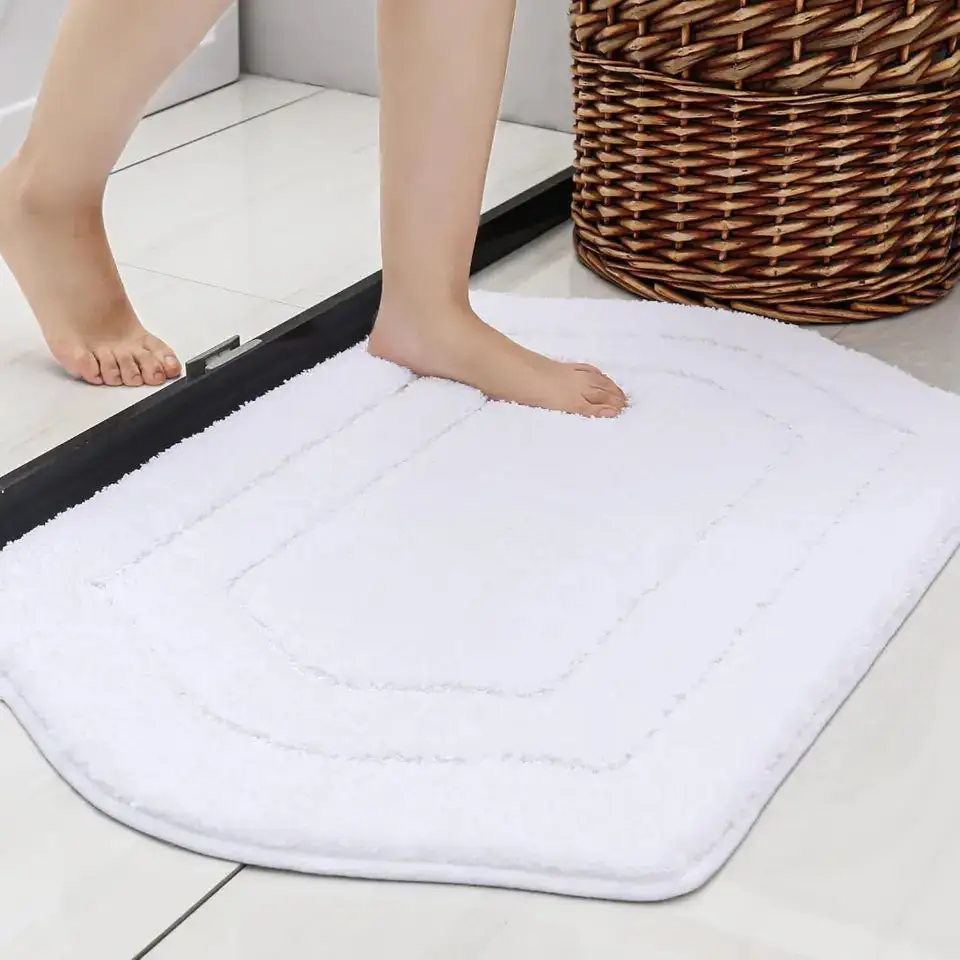 Fluffy Oval Bath Rug