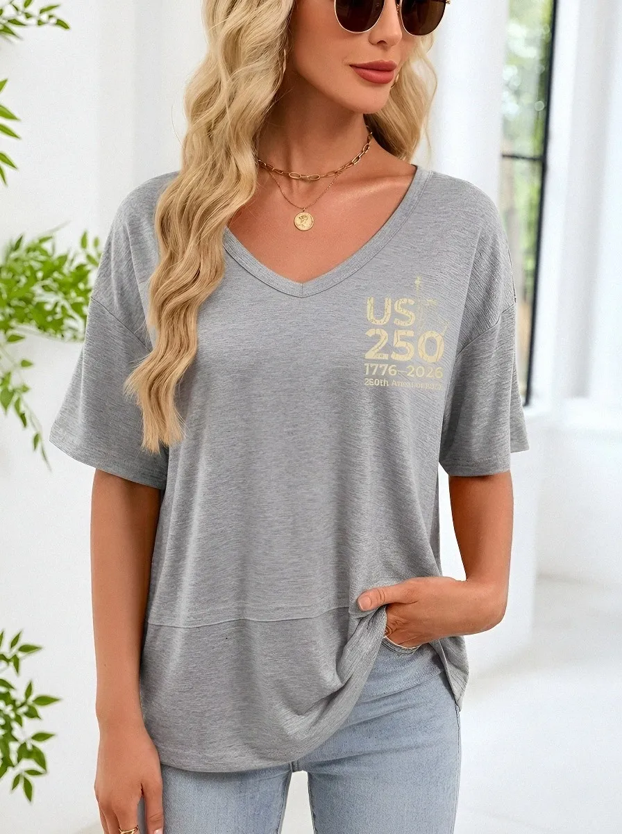 Women's USA 250th Anniversary Statue of Liberty Printed V-Neck T-Shirt