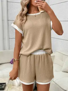 Relaxed Refined Pocketed Top and Shorts Matching Set