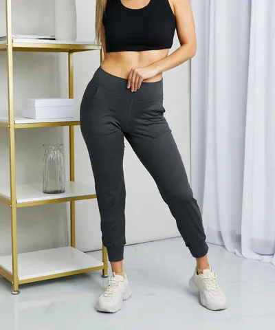 Leggings Depot Full Size Wide Waistband Cropped Joggers