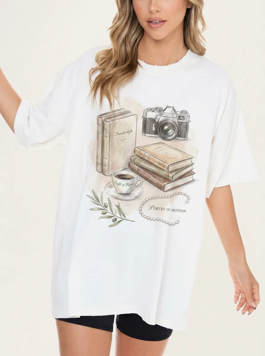 Women's Book Lover Vintage Camera Coffee Printed T-shirt