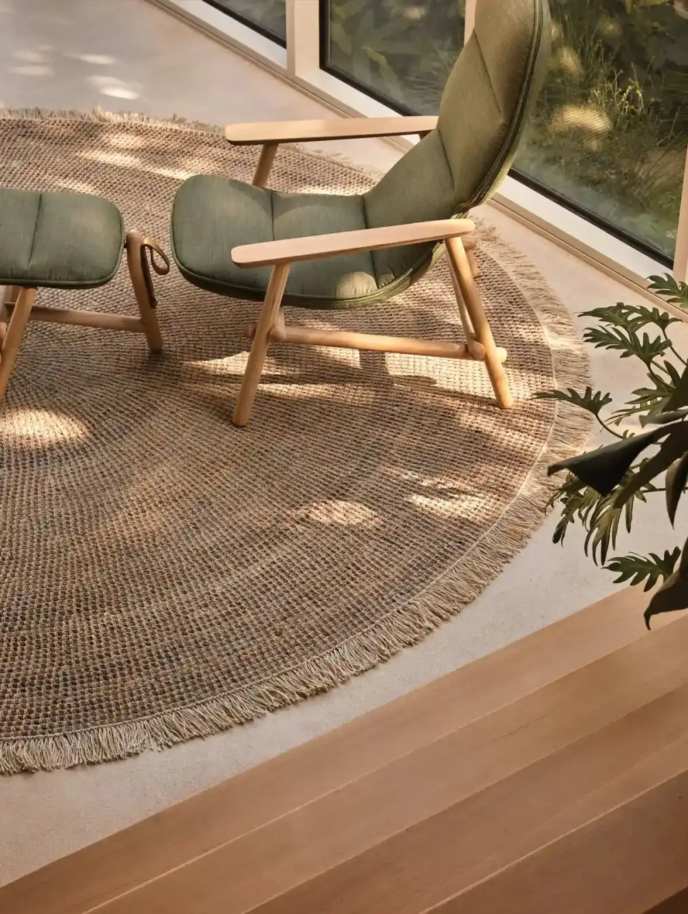 Jute Handwoven Contemporary Relaxed Area Rug
