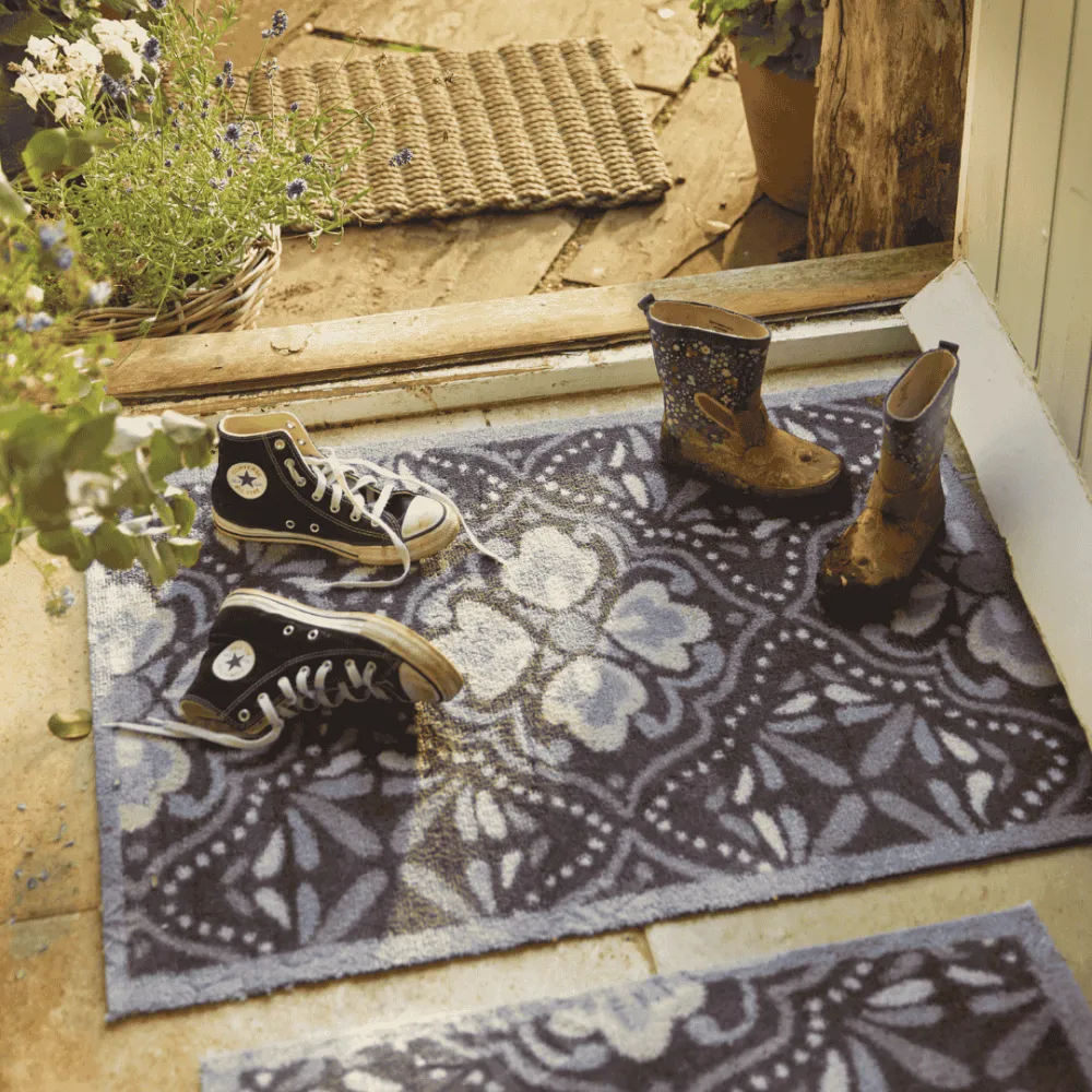 Traditional Floral Door Mat
