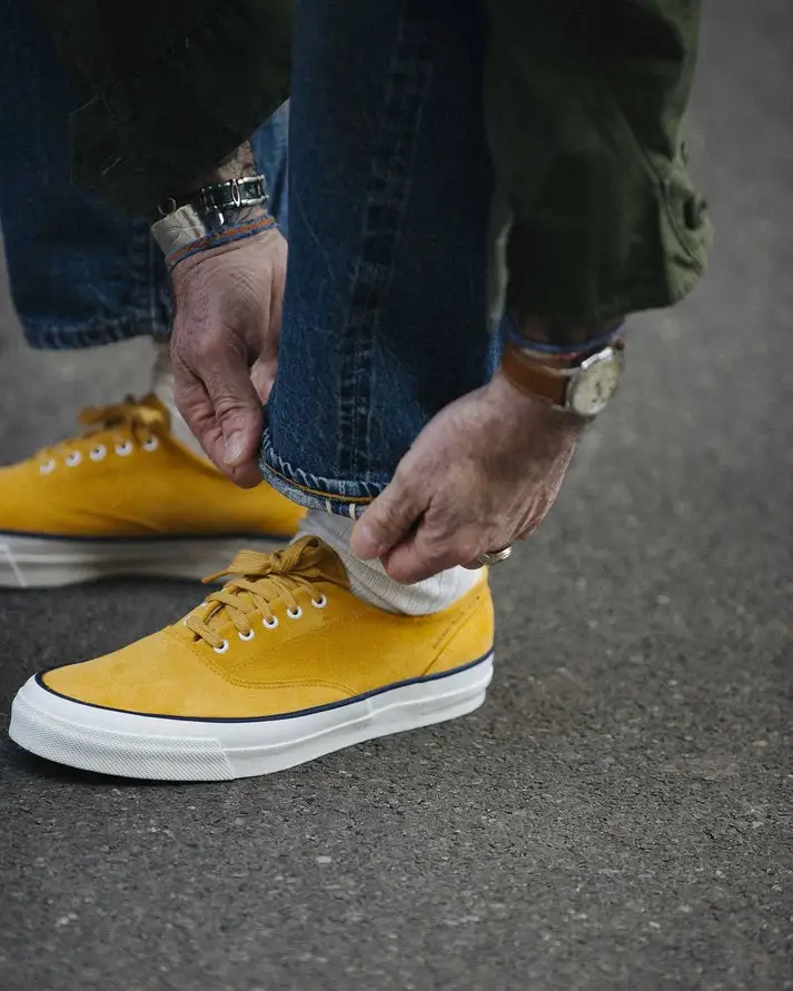 Suede Deck Style Men's Casual Sneakers
