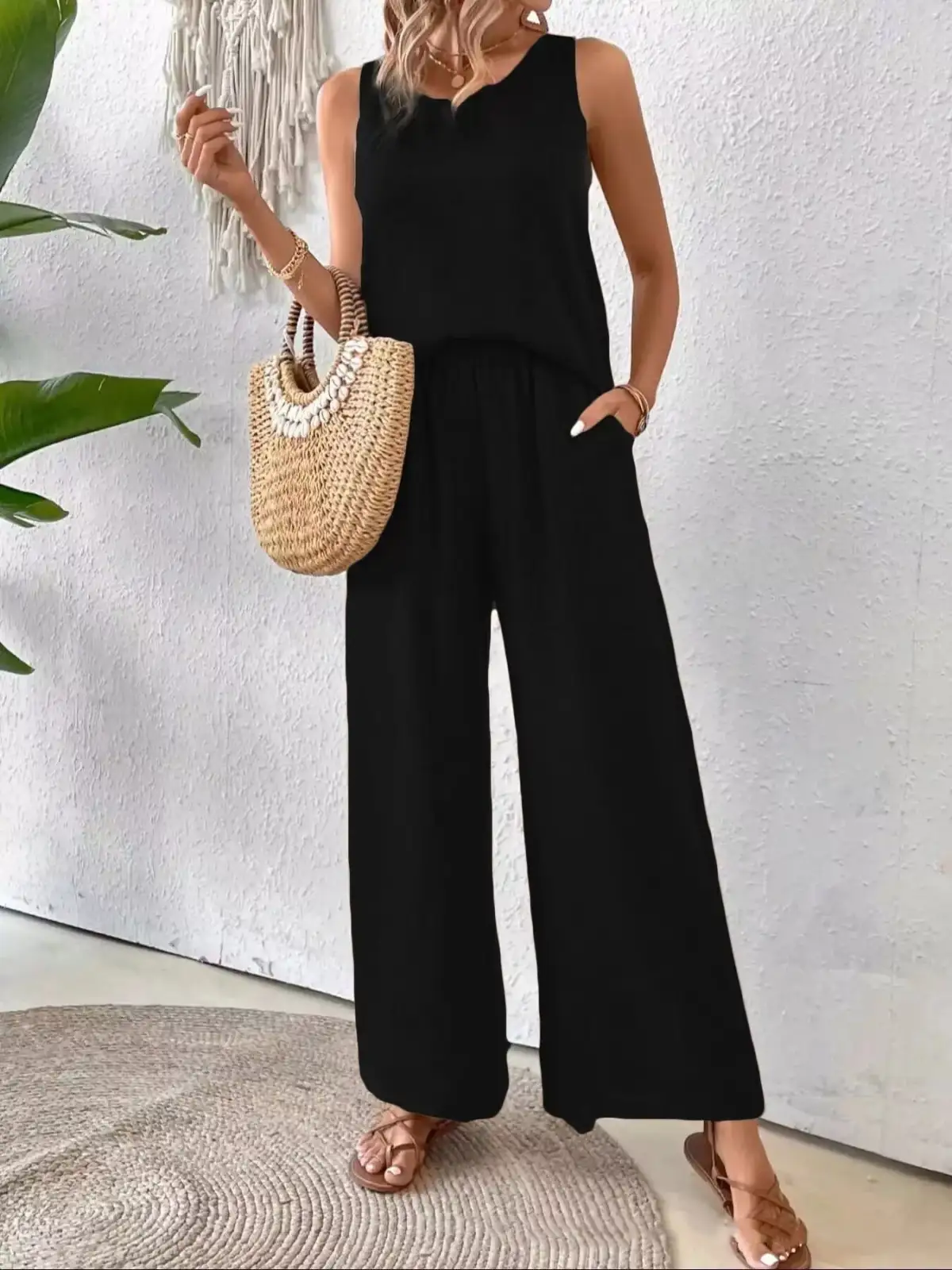 Round-Neck Cutout Pants Matching Set