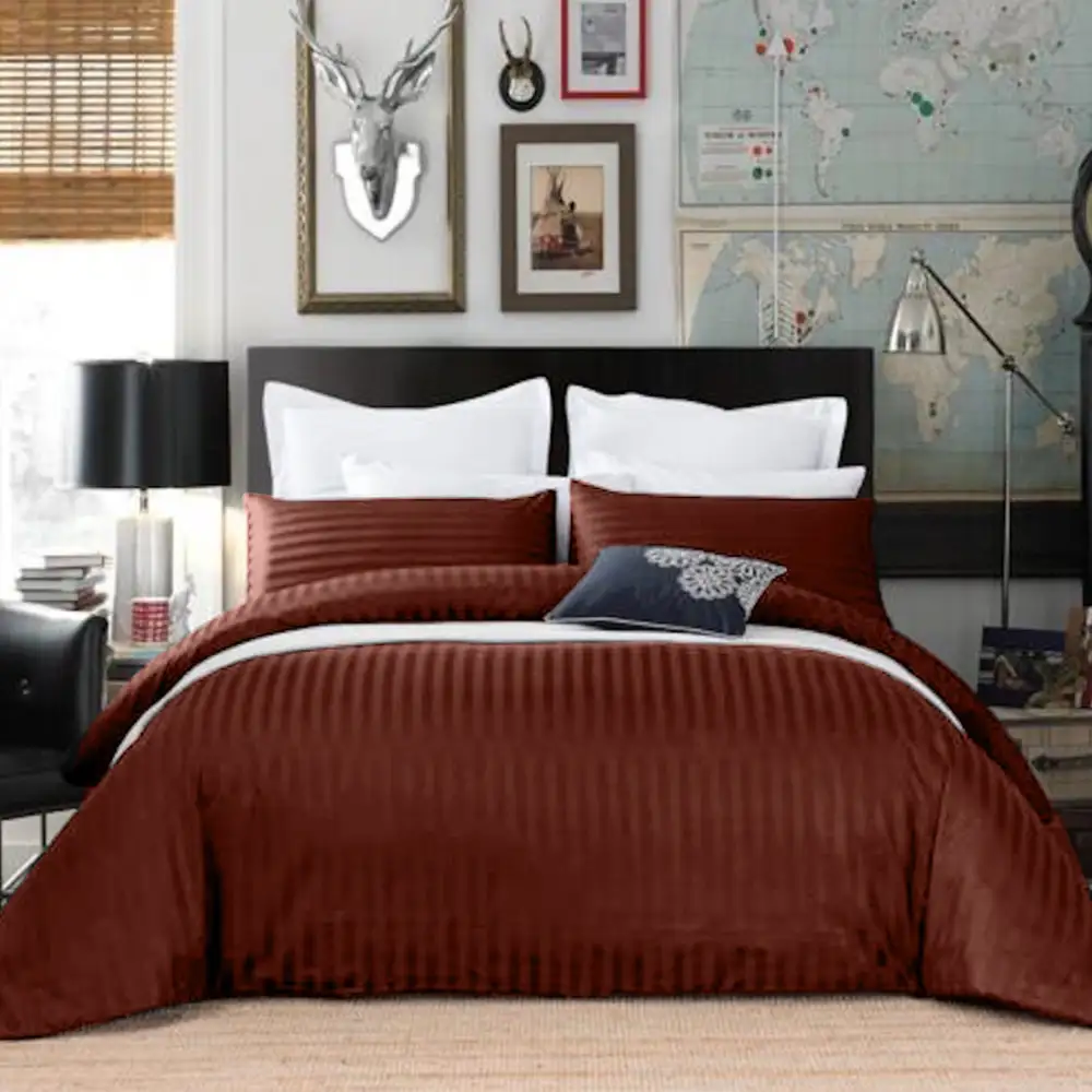 Quilt Cover Set With Sateen Stripe Detail