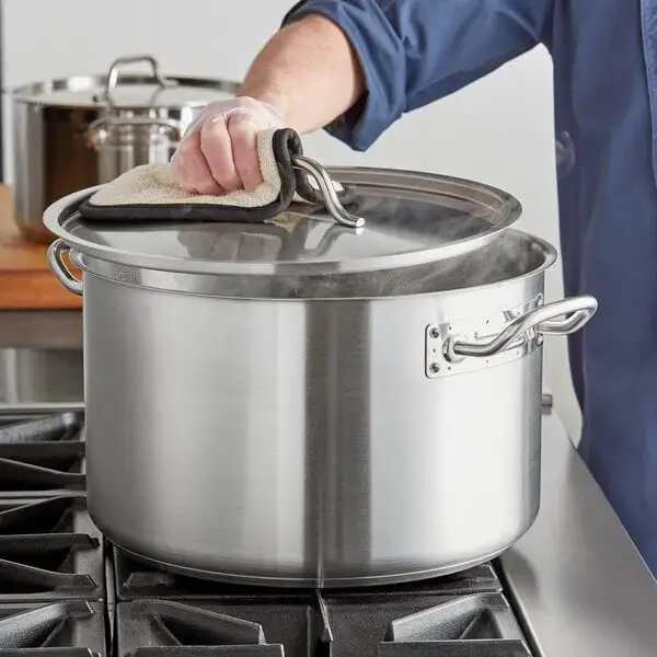 Everyday Stainless Steel Aluminum Clad Sauce Pot with Cover