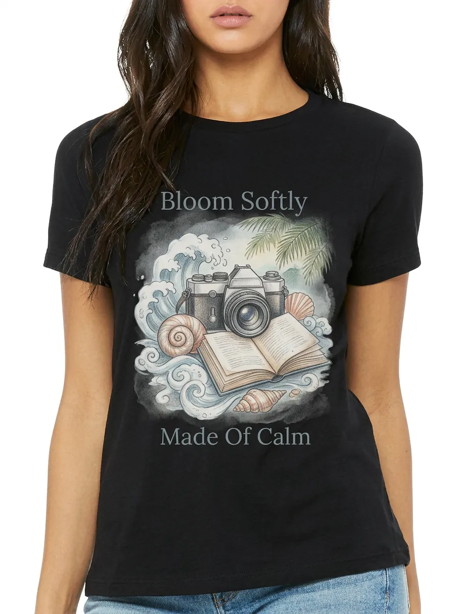 Women's Photography Book Beach Printed T-shirt