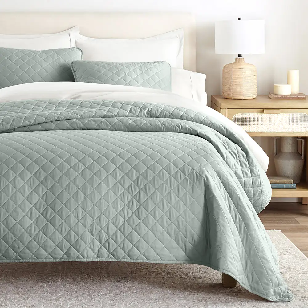 Diamond Stitch Quilted Coverlet Set