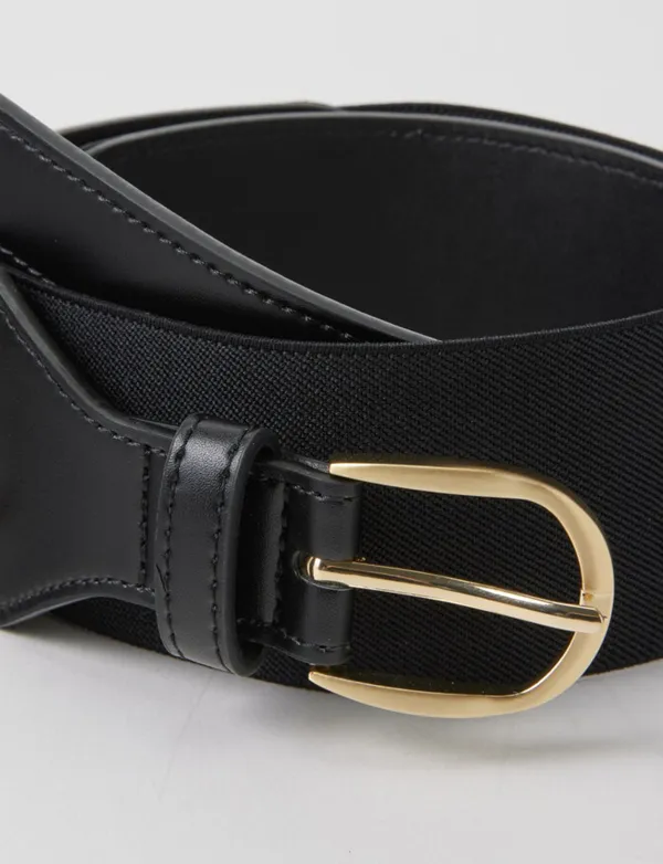 Versatile Commuter Black Leather Belt