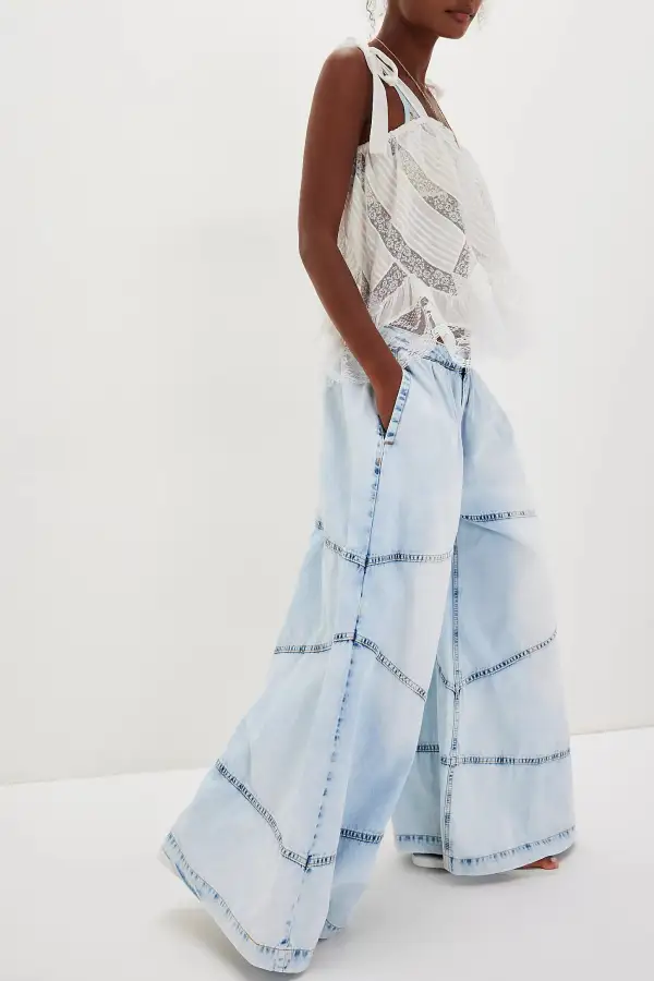 Low Waist Super Wide Leg Denim Jeans Depeche