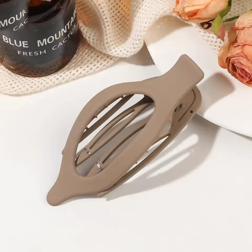 Chic Multi-Colored Hair Claw Clip