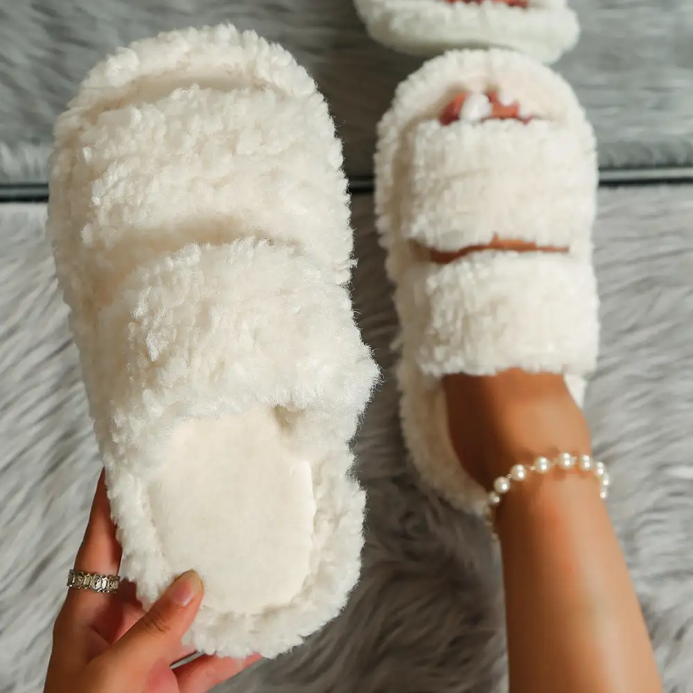 Effortless Plush Indoor Slippers