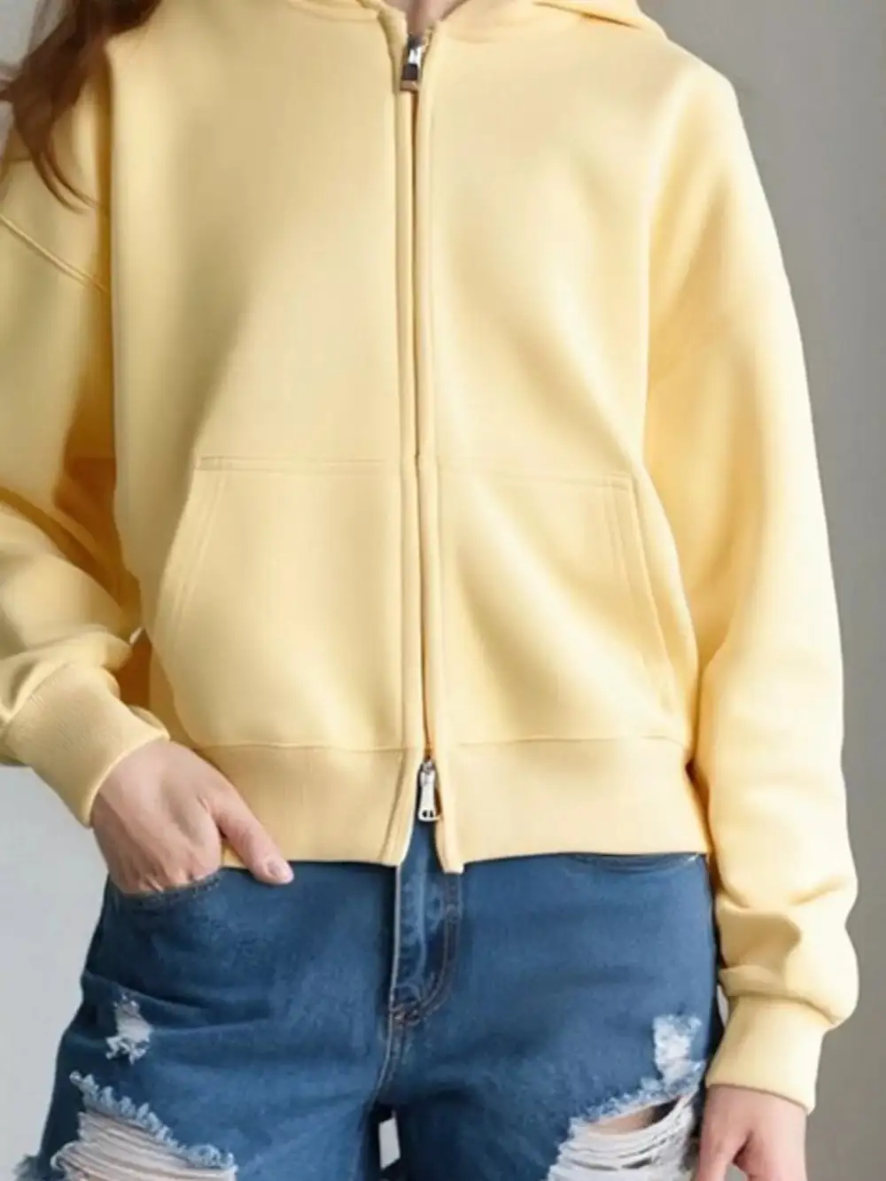 Zip-Detail Pocketed Long-Sleeve Hoodie