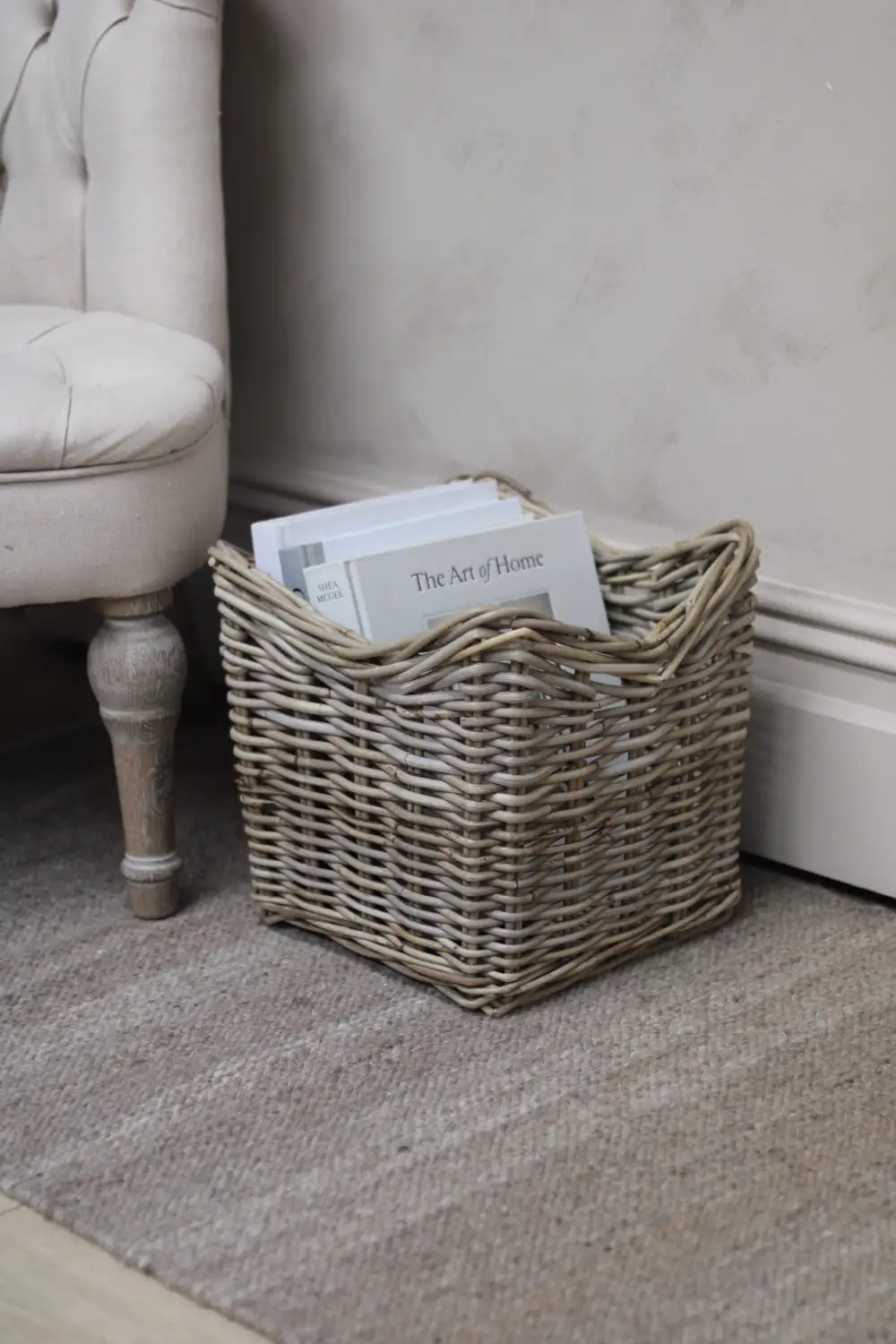 Small Wavy Top Rattan Willow Storage Basket