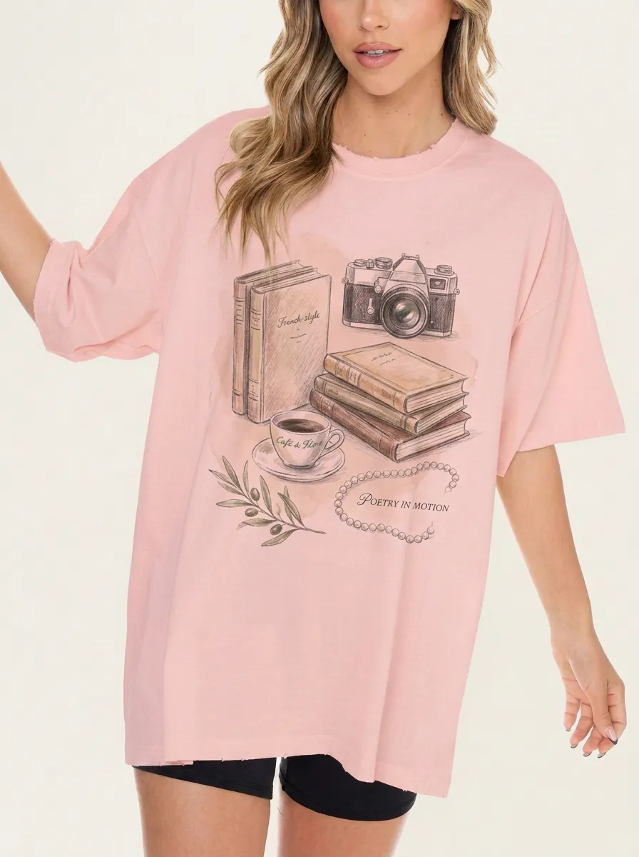 Women's Book Lover Vintage Camera Coffee Printed T-shirt