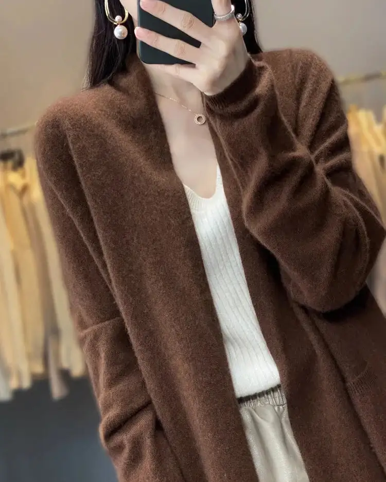 Wool Relaxed-Fit Cardigan