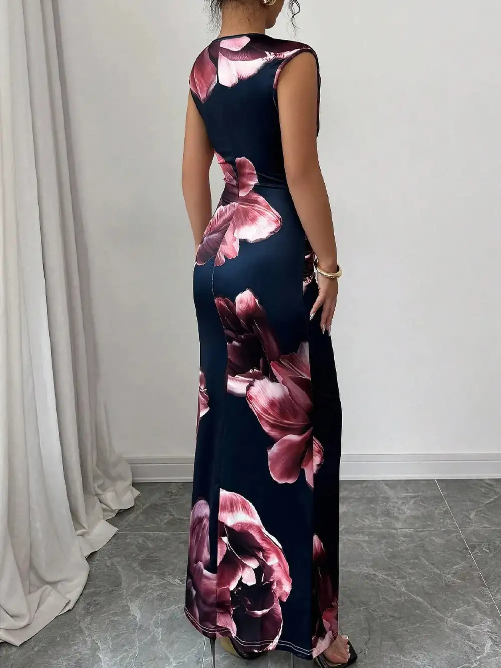 Bodycon Sleeveless Floral Maxi Dress