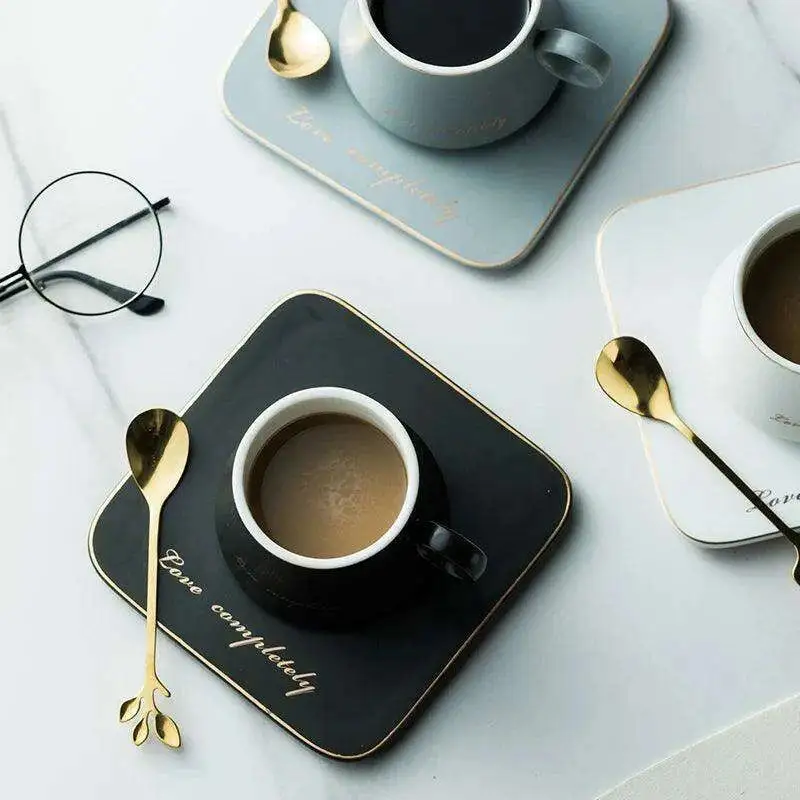 Porcelain Luxurious Cup Set Everyday