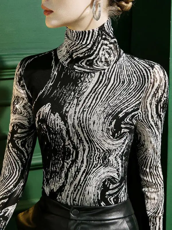 Fit Print High Neck Long Sleeve Slim T-Shirt