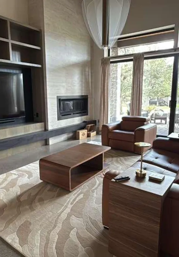 Hand Knotted Contemporary Wool Viscose Area Rug