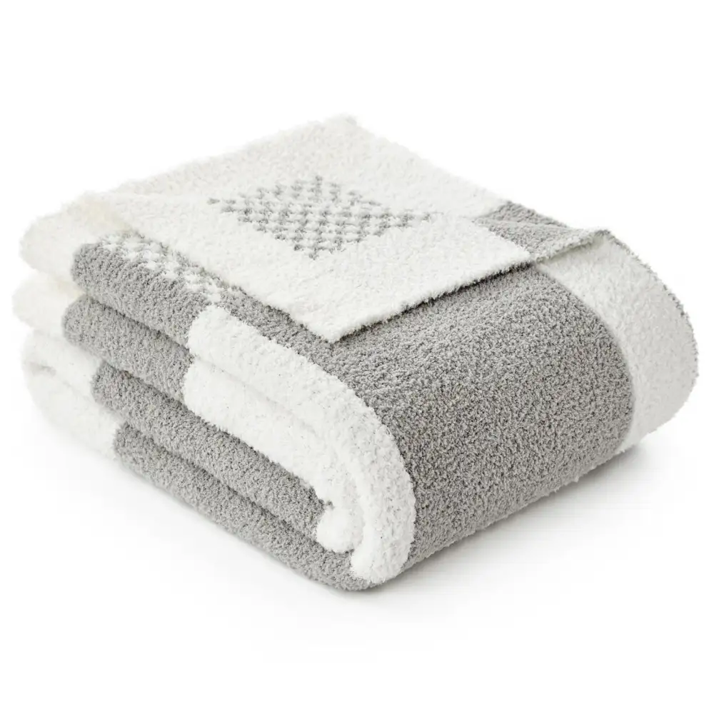Cozy Large-Check Blanket
