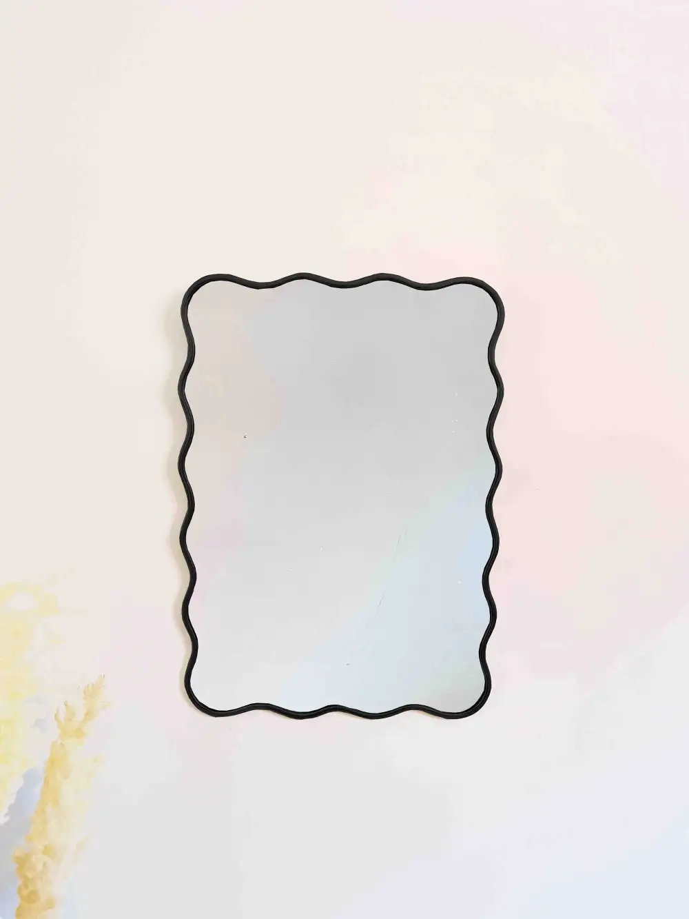 Sculpted Wavy Frame Wall Mirror