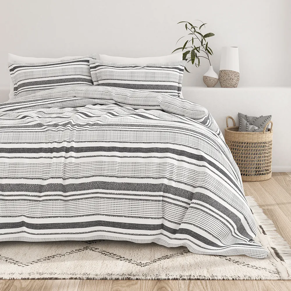 Vintage Stripe Pattern Duvet Cover Set