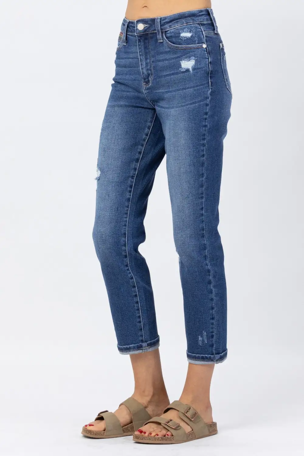 Embroidery Cropped Straight Apparel