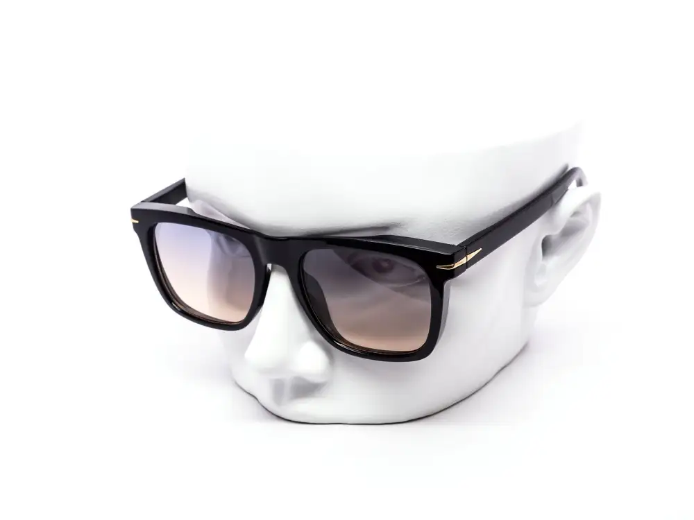 Twelve-Piece Minimalist Gradient Sunglasses
