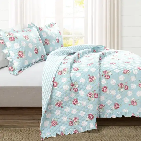 Floral Ruffled Quilt Bedding Set