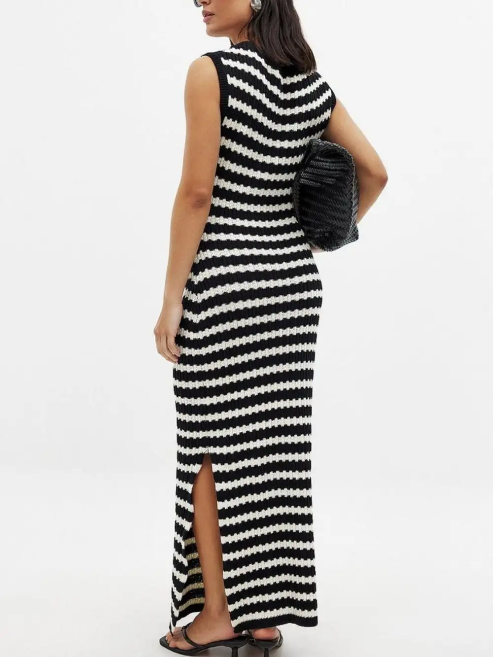 Classic Sleeveless Midi Dress