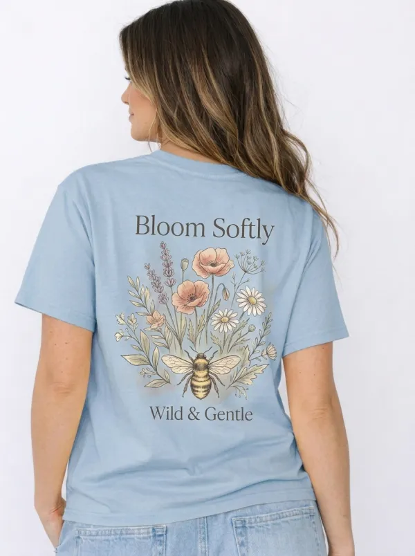 Women's Nature Lover Bee Floral Bloom Softly Printed T-shirt