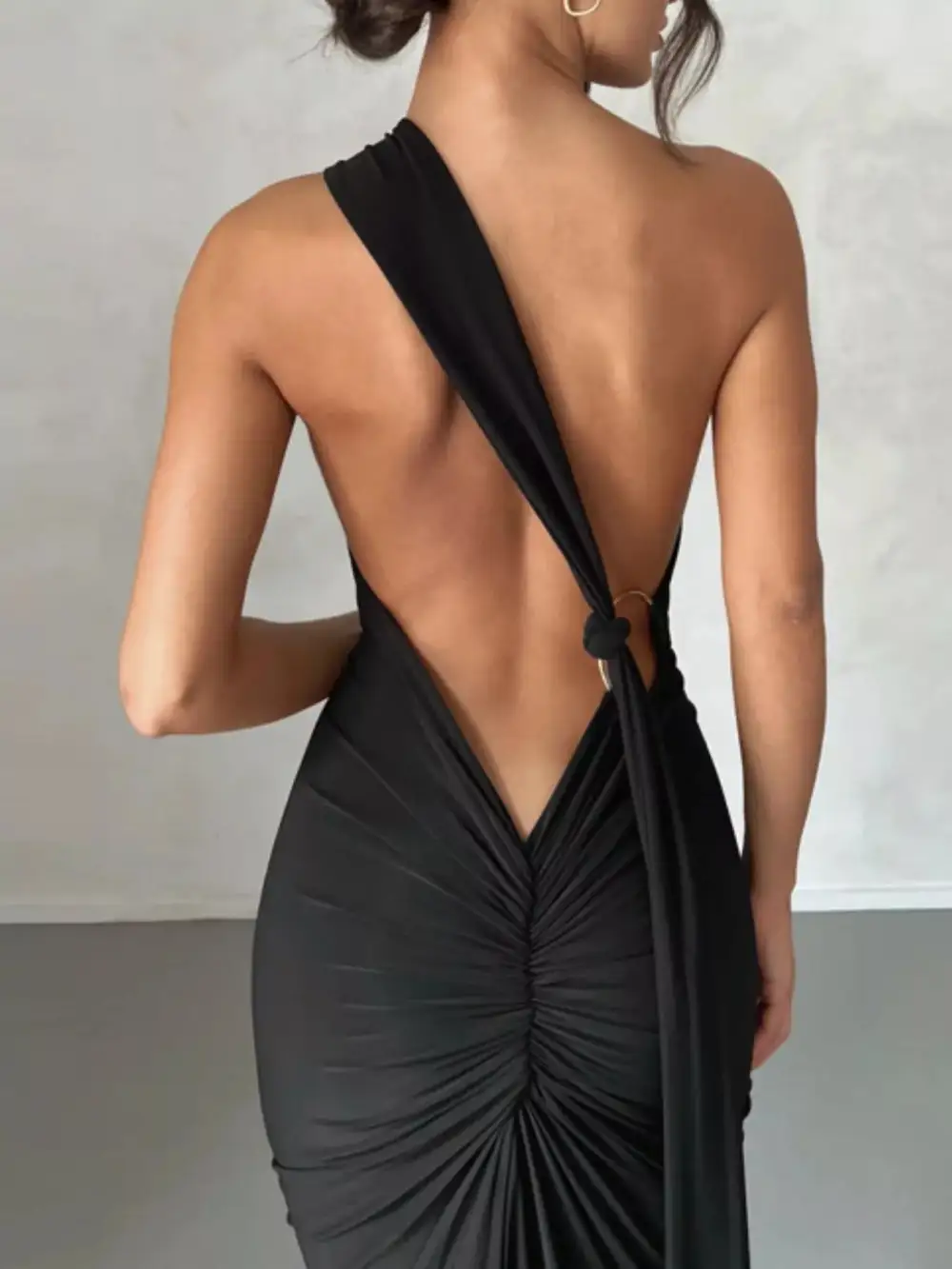 Backless One Shoulder Ruched Bodycon Maxi Dress