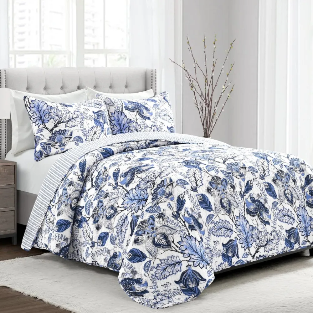 Relaxed Cotton Polyester Quilt Bedding Set