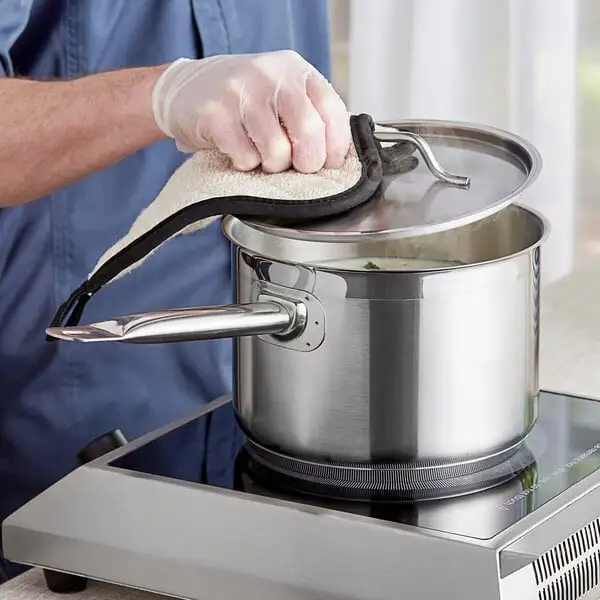 Low-Profile Stainless Steel Sauce Pan with Aluminum Clad Bottom and Cover