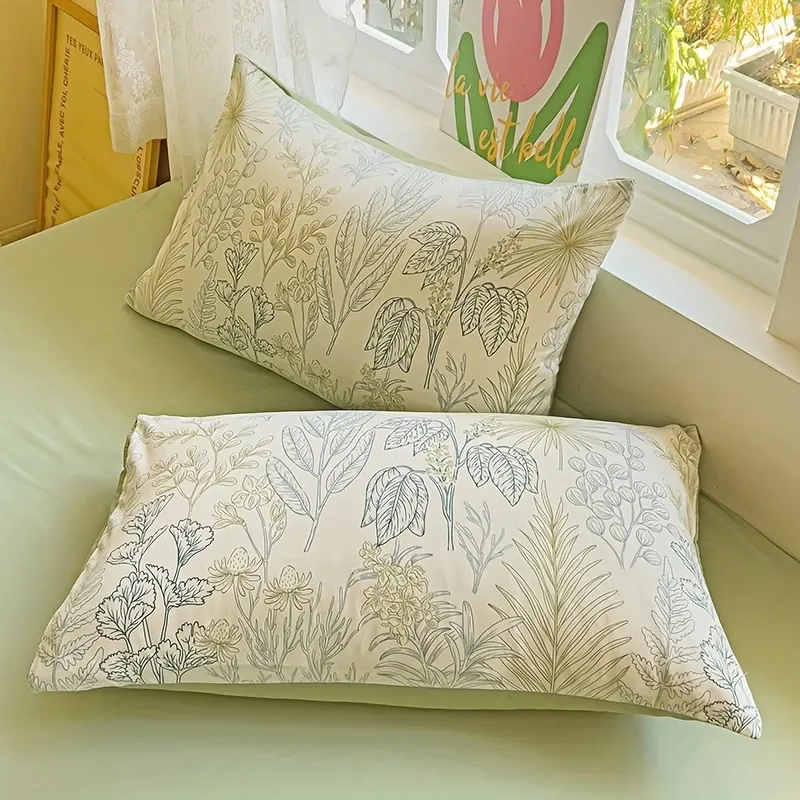 2 Pcs Botanical Print Pillowcase