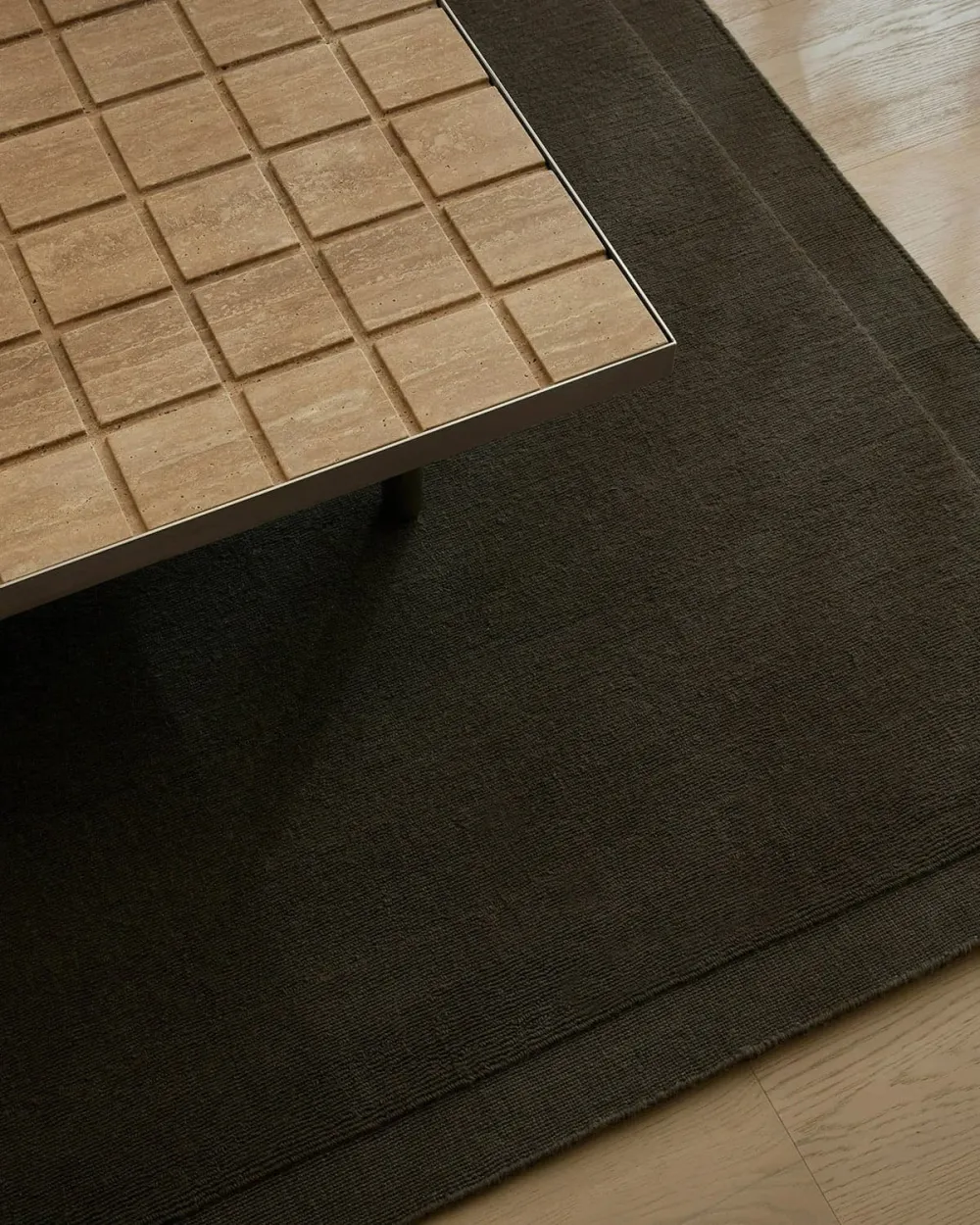 Wool Bordered Contemporary Harmonious Area Rug