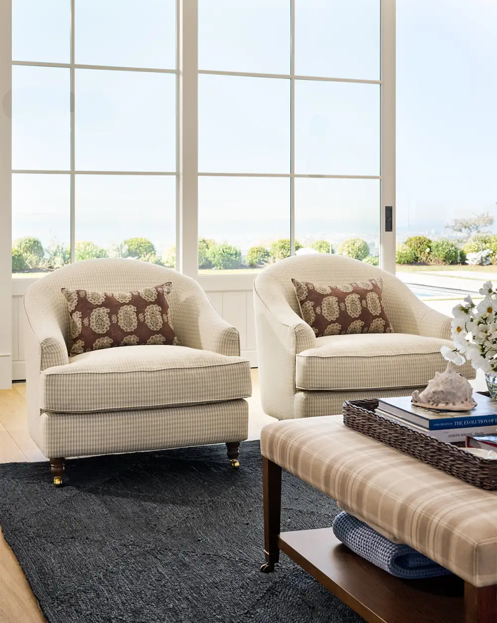 Modern Lounge Chair