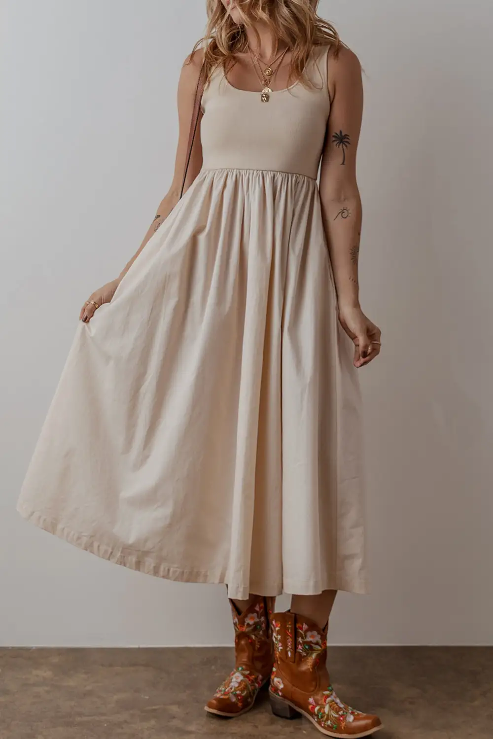 Maxi Scoop Neck Ribbed Bodice Pleated Sleeveless Long Dress
