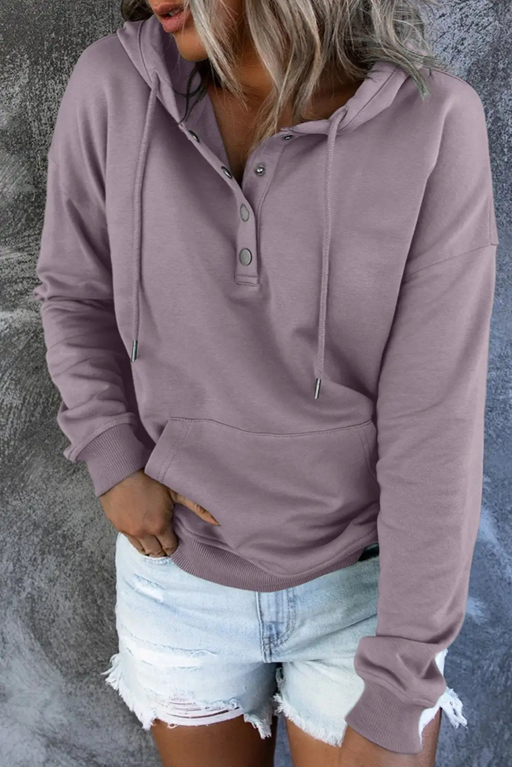 Relaxed Pocketed Long-Sleeve Hoodie
