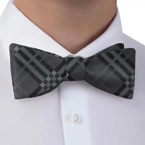 Cincy Plaid Motif Bow Tie