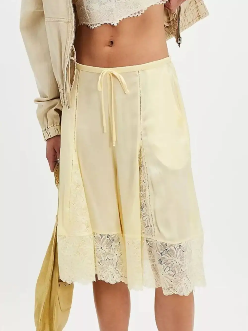 Everyday Lace Trim Shorts