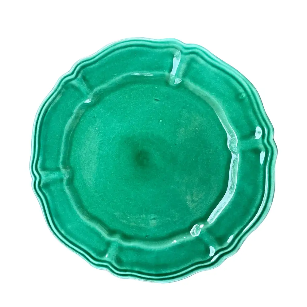 Scalloped Ceramic Dinner Plate