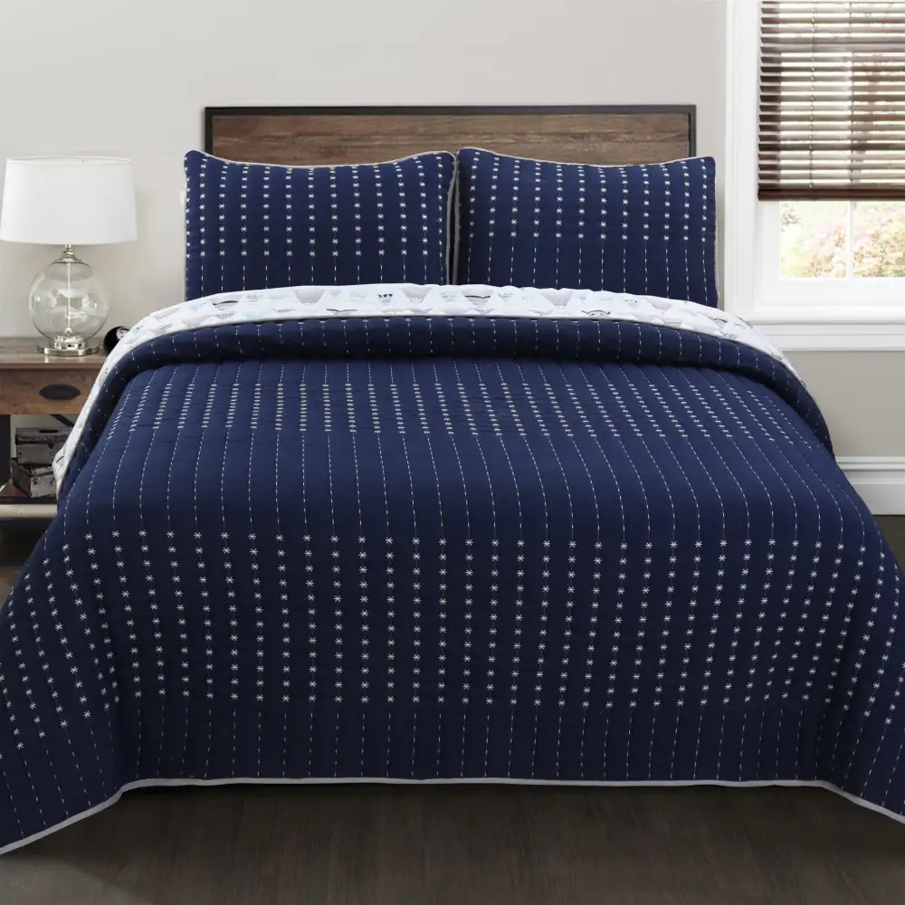 Cozy Striped Reversible Quilt Bedding Set