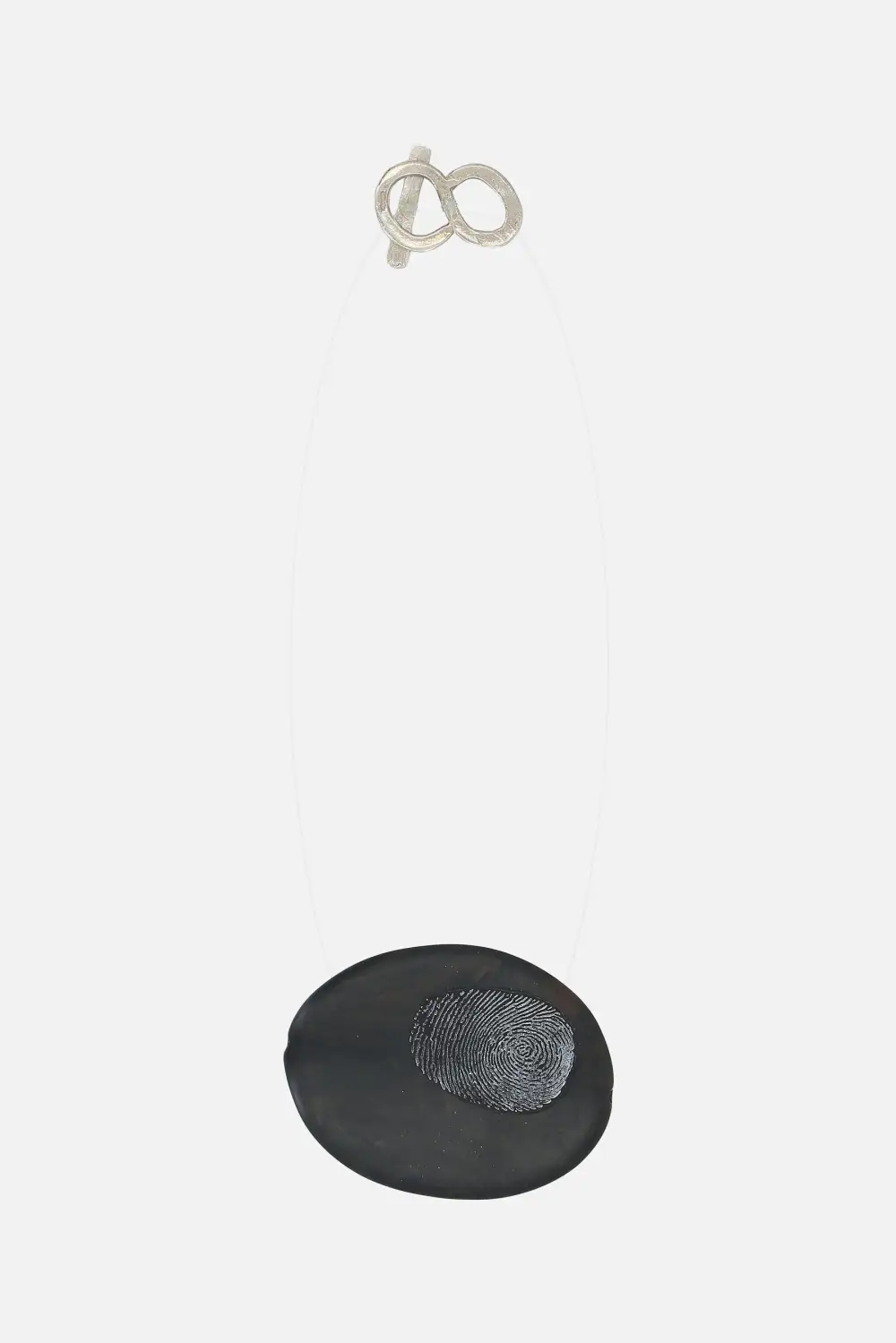 Resin Detail Nylon Oval Necklace