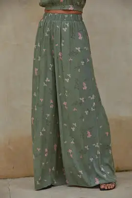 Floral Relaxed Pants