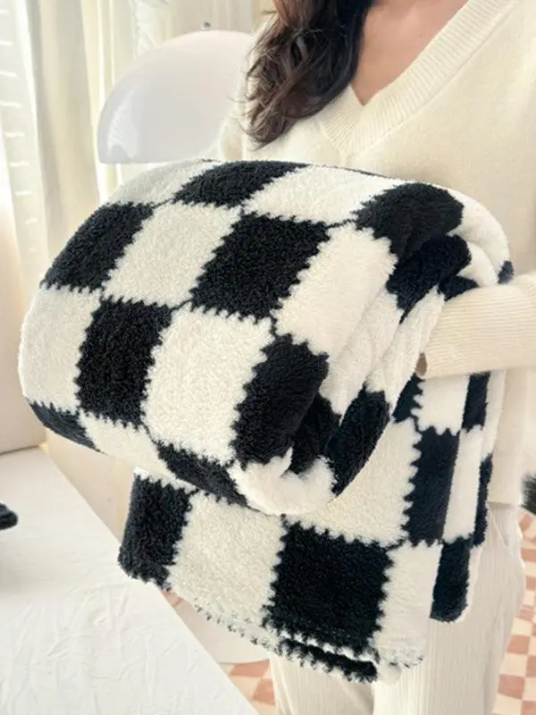 Soft Color Block Fleece Blanket