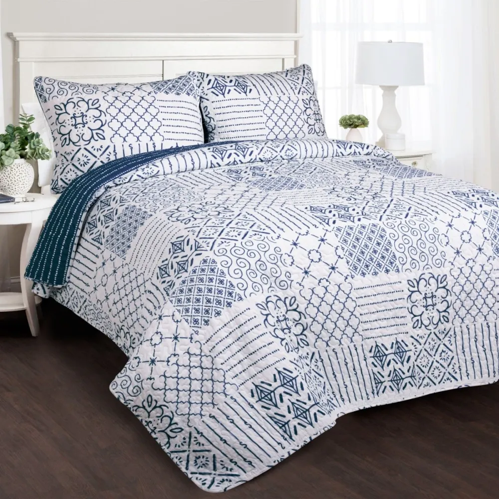 Balanced Cotton Polyester Quilt Bedding Set