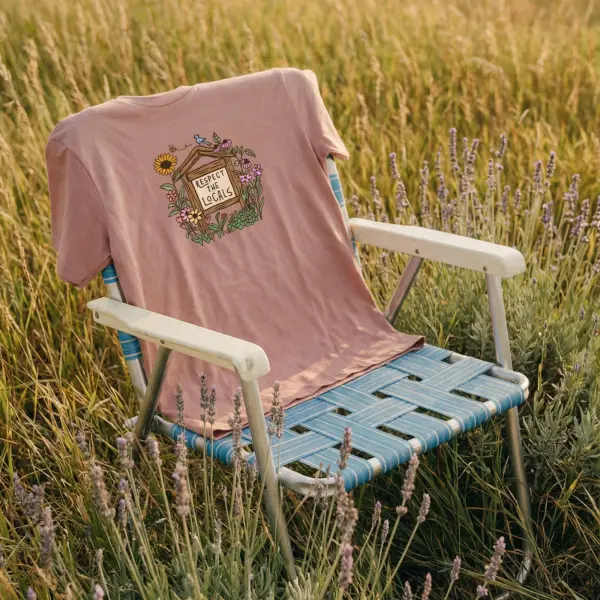 Cozy Camp Chair Graphic Tee